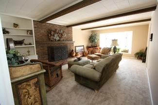 Family_Room.jpg
